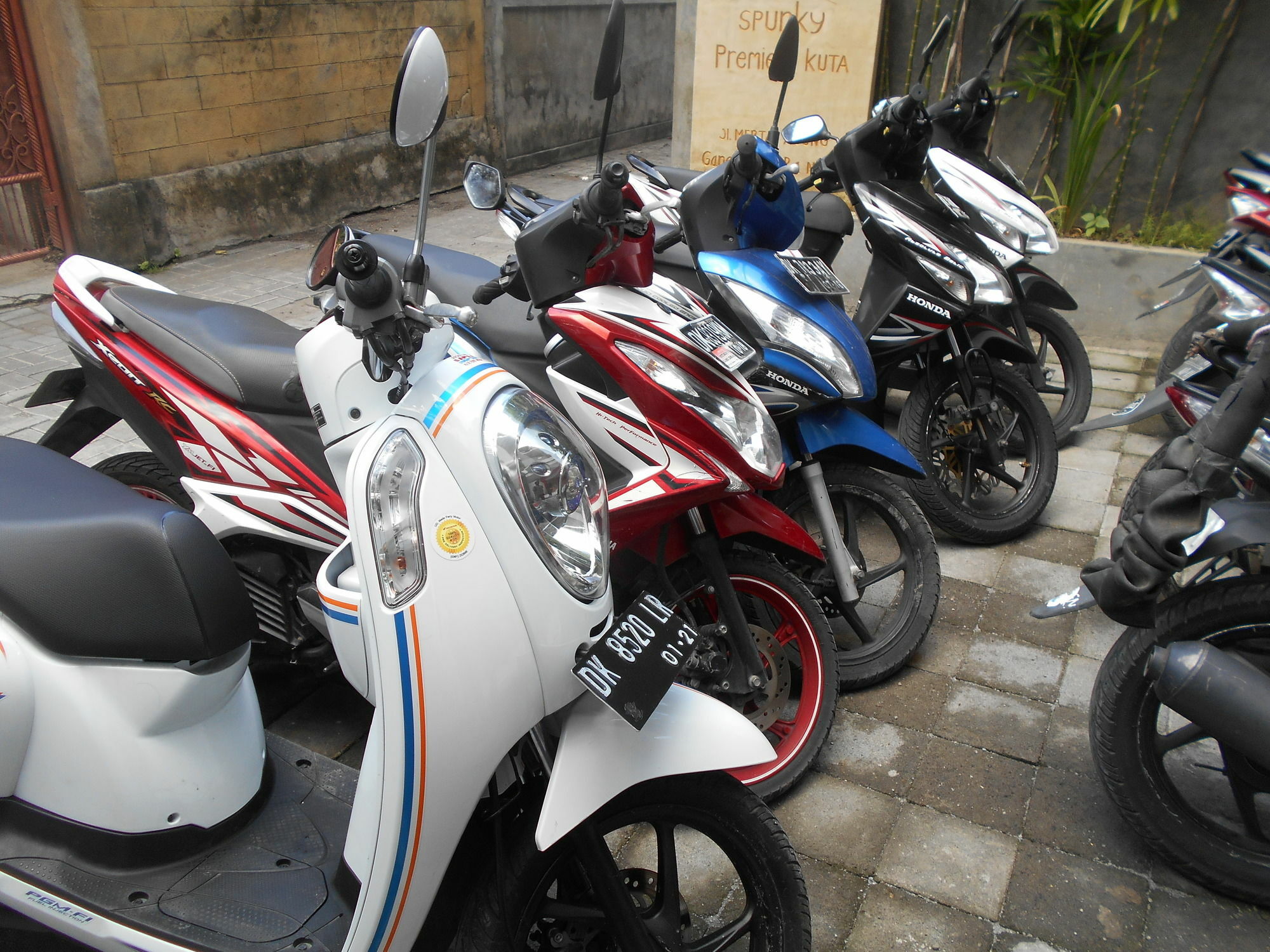 Reddoorz At Kerobokan Seminyak 2 외부 사진